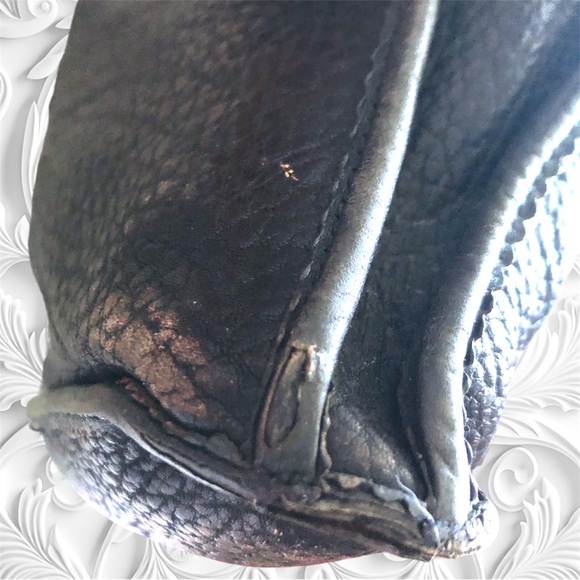 LL Bean Black Crossbody Bag H2F All Leather Classic Pebble Roomy *Needs TLC* - Picture 12 of 13